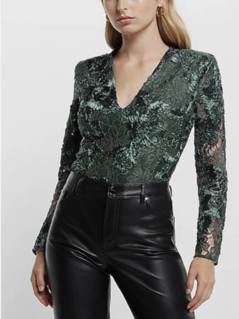 Express Lace Embroidered Emerald Green Floral Long Sleeve Thong Bodysuit V Neck
